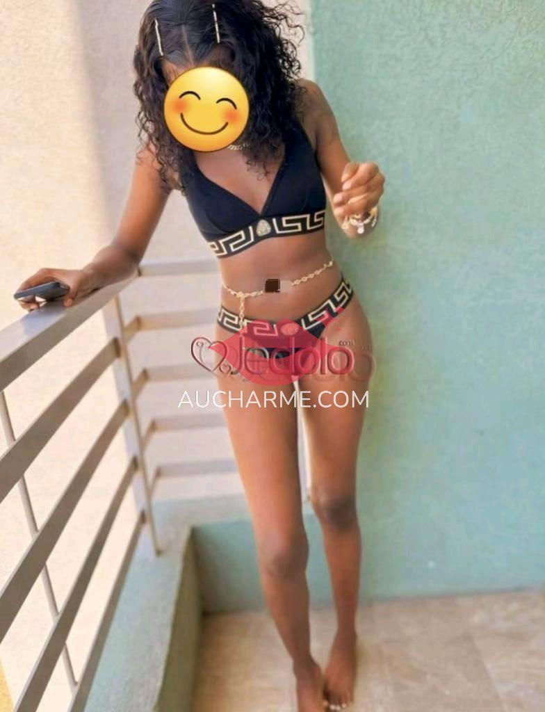 Minette skinny sexy U19 Máss de peniis Port Bouet Gonzague